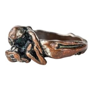 Vintage Brutalist Lovers Embrace Sculptural Ring